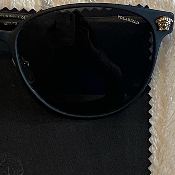 Versace Sunglasses VE2168 - Picture 3 of 10